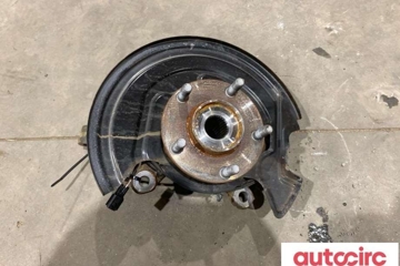 NISSAN Leaf 2 generation (2017-2023) Ступица передняя левая 400151kk0a 30849324