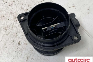 VOLKSWAGEN Tiguan 2 generation (2016-2024) Front Parking Sensor 04l906461b 32087487