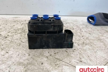TESLA Model S 1 generation (2012-2024) Air Spring 6006406-00-a 32088928