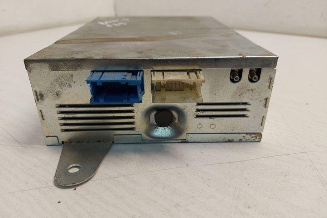 BMW 5 Series E39 (1995-2004) Music Player With GPS 8383520,076908054,027134 24409669