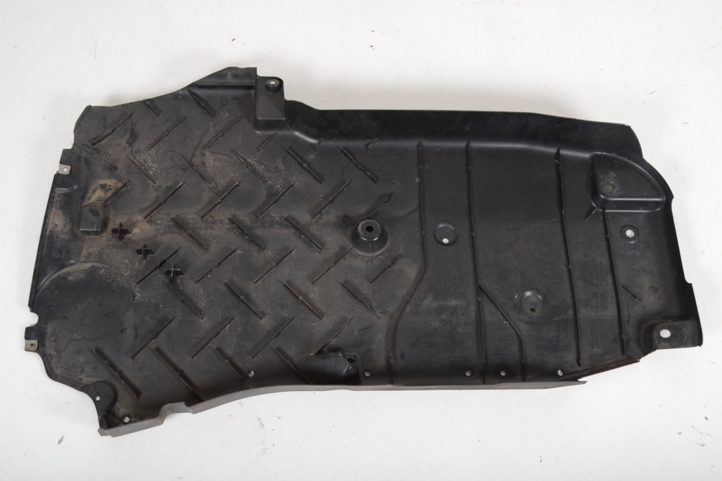MERCEDES-BENZ C-Class W205/S205/C205 (2014-2023) Rear Middle Bottom Protection A2056908900 17674452