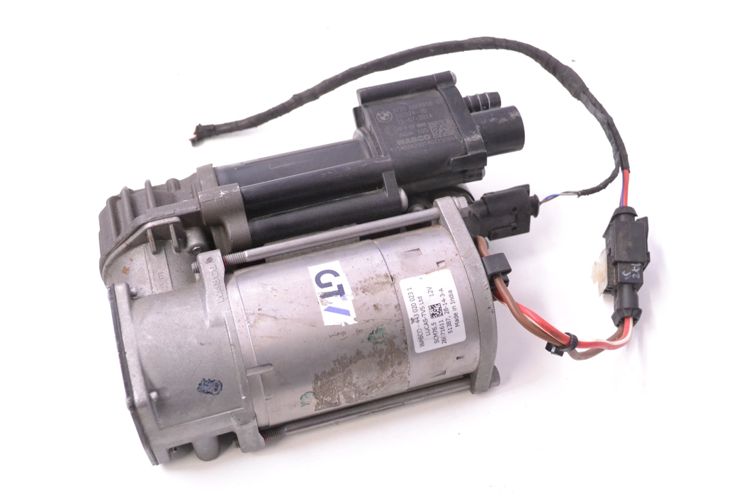 BMW 5 Series G30/G31 (2016-2023) Suspension Compressor 6868998 18059560