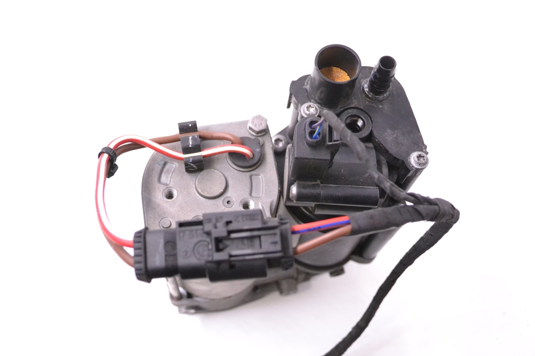 BMW 5 Series G30/G31 (2016-2023) Suspension Compressor 6868998 18059560