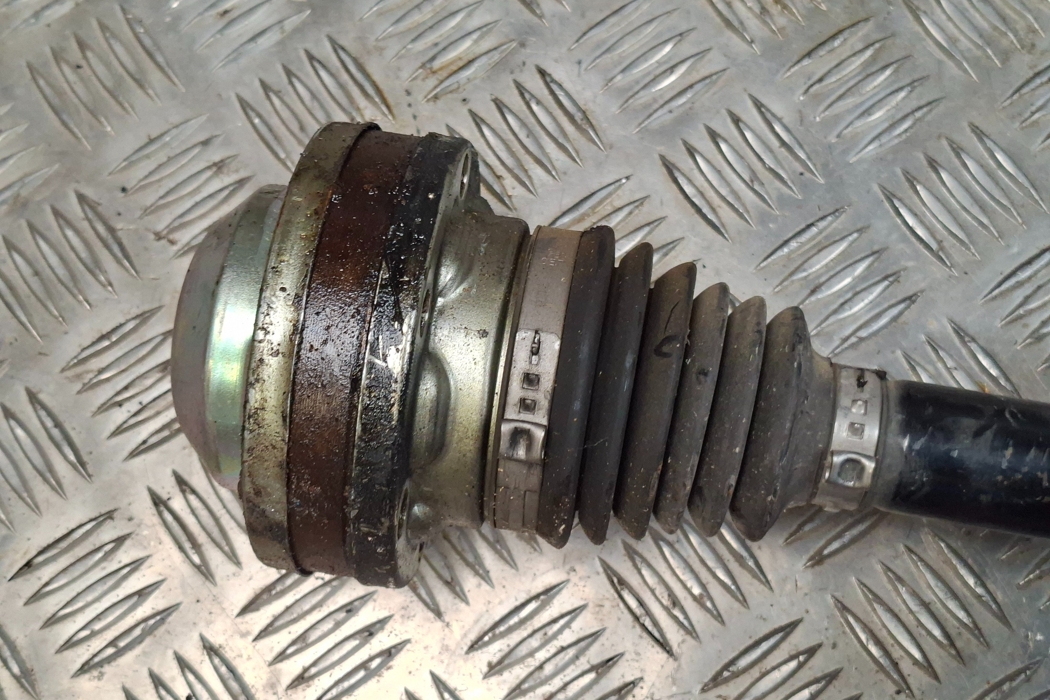 AUDI Q5 8R (2008-2017) Rear Left Driveshaft 8R0501203C 31930523