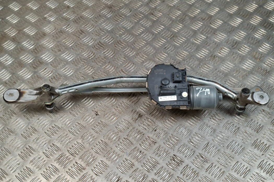 BMW 7 Series F01/F02 (2008-2015) Front Windshield Wiper Mechanism 7272367,7272451 31969964