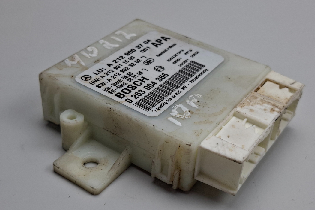 MERCEDES-BENZ E-Class W212/S212/C207/A207 (2009-2016) PDC Parking Distance Control Unit A2129003704 32383118