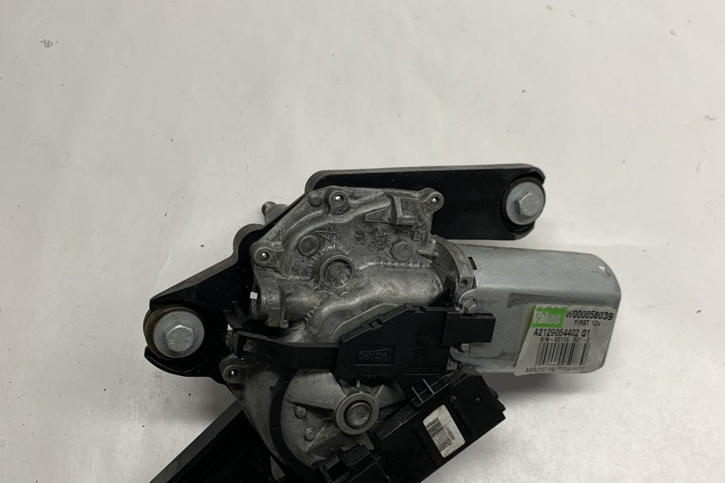 MERCEDES-BENZ E-Class W212/S212/C207/A207 (2009-2016) Tailgate  Window Wiper Motor A2129064402 15036689