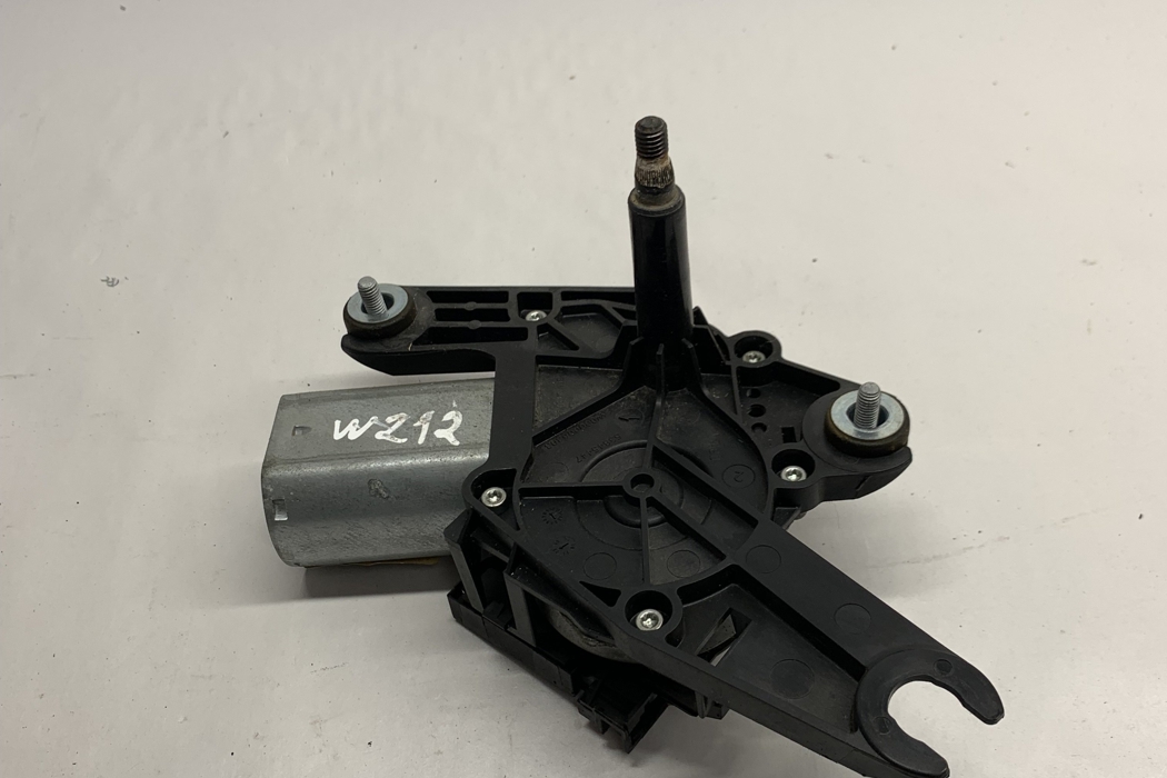 MERCEDES-BENZ E-Class W212/S212/C207/A207 (2009-2016) Tailgate  Window Wiper Motor A2129064402 15036689