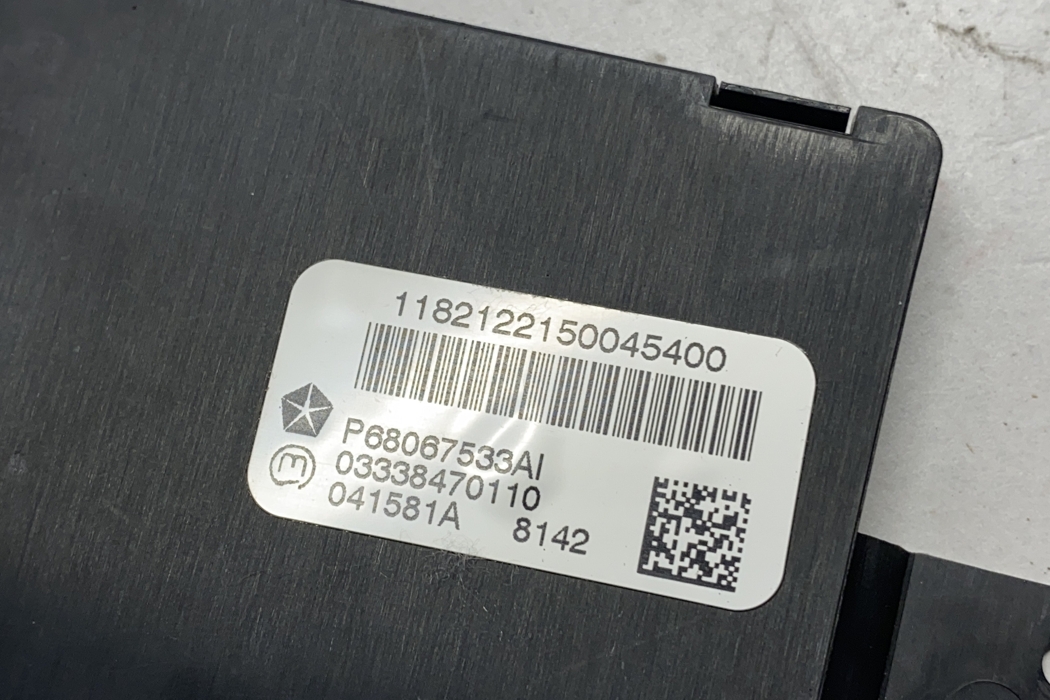 DODGE Charger LD (2010-2024) Keyless Entry Antenna P68067533AI,68067533AI,03338470110,041581A 21737108