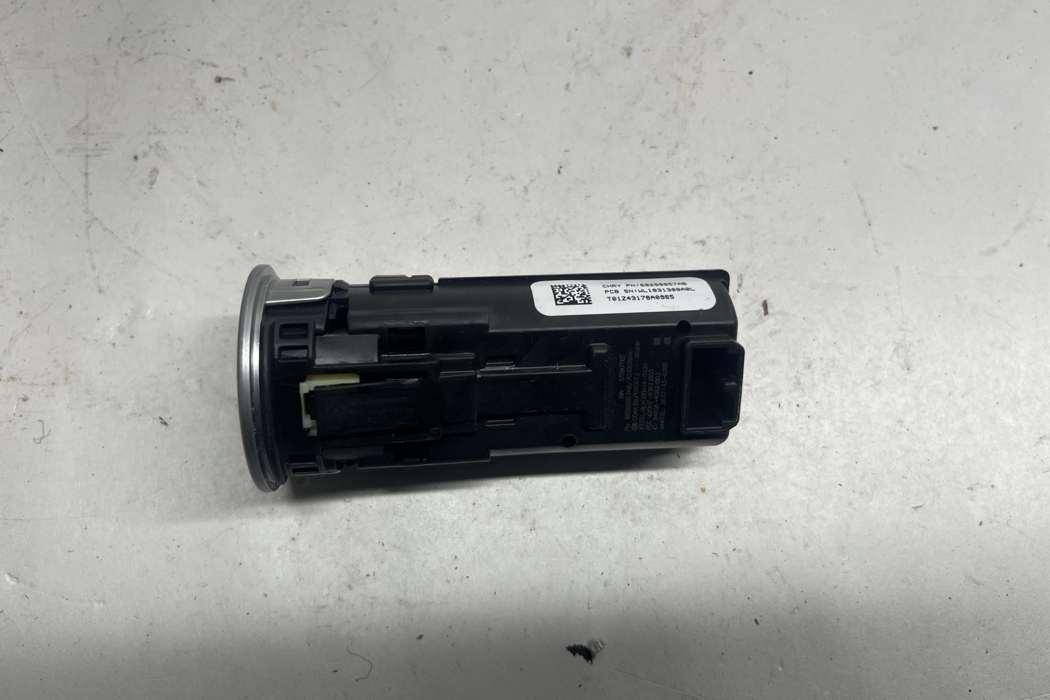 DODGE Challenger 3 generation (2008-2024) Ignition Button 68299957AB 26957972