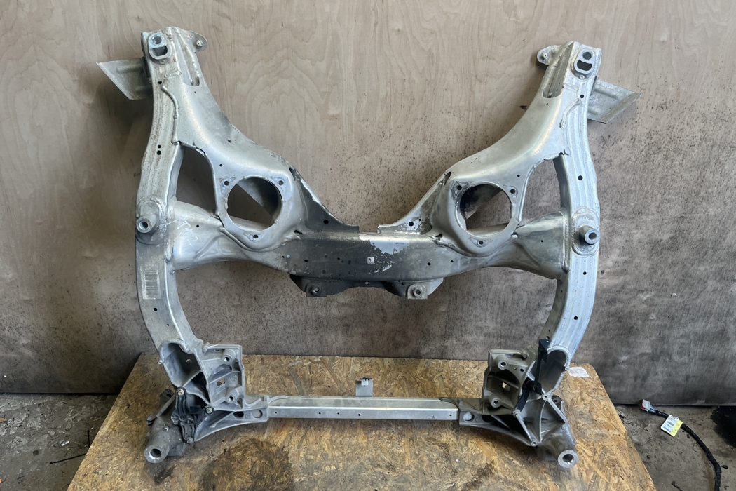 BMW 7 Series F01/F02 (2008-2015) Передний траверс 6796692,6797644 27348061