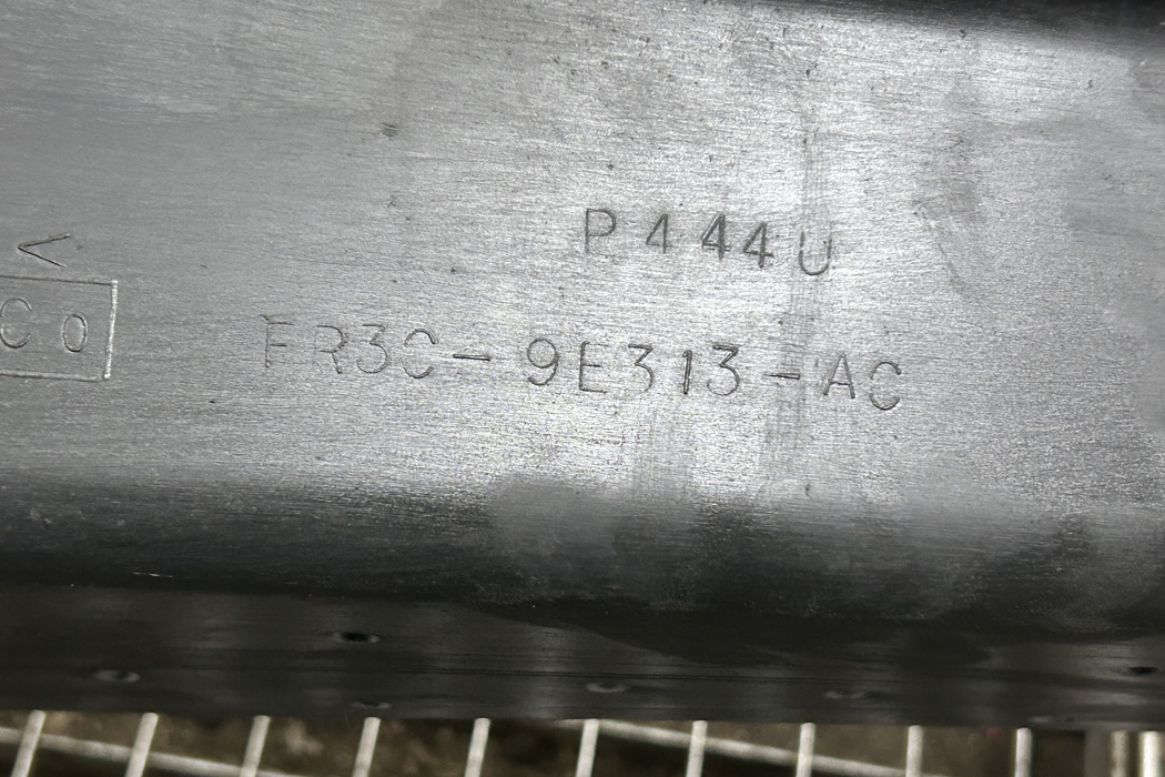 FORD USA Mustang 6 generation (2014-2024) Защита днища левая FR3C-9E313-AC 28091386