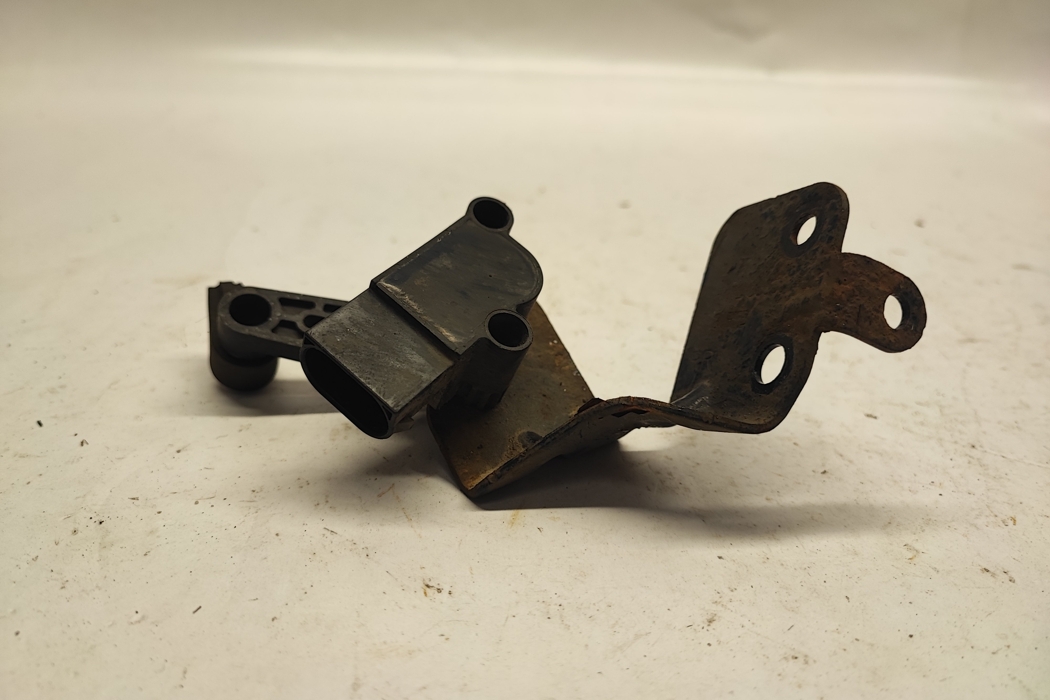 LAND ROVER Discovery Sport 1 generation (2014-2024) Front Left Level Sensor BJ32-3D026-AA,BJ323D026AA 29043622