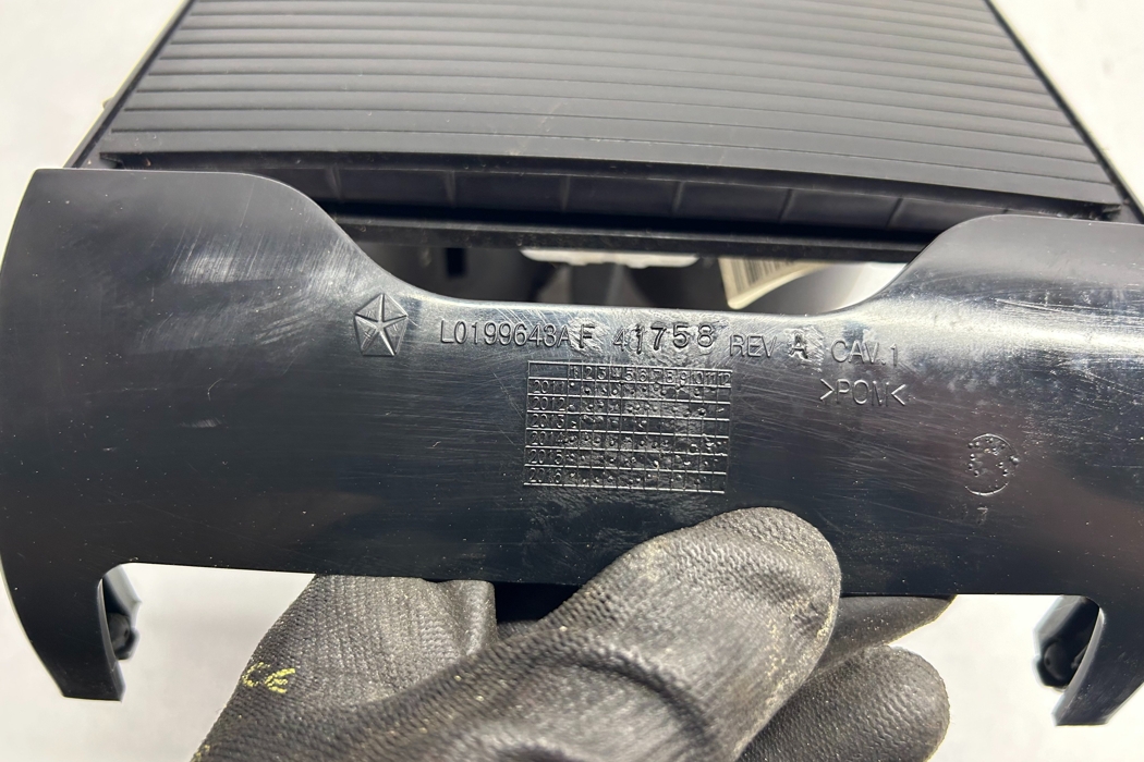 DODGE Charger LD (2010-2024) Glāžu turētājs 0199643AF,L0199643AF,AE02548DX9002,0199645AB 32063716