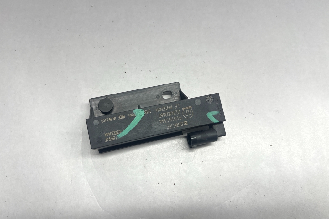 RAM Ram 4 generation (2008-2023) Антенна бесключевого доступа 5931813AA 32082975