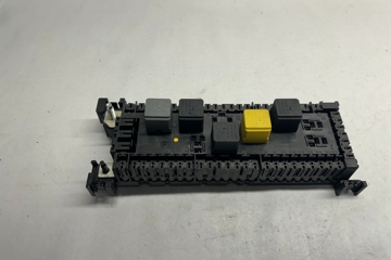 MERCEDES-BENZ GL-Class X166 (2012-2015) Fuse box A1669063901,A1669015400,A1669027903 31956219