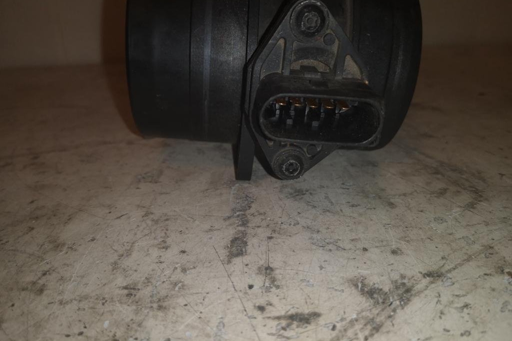 AUDI A8 D2/4D (1994-2002) Air quality sensor 0281002461 23191532