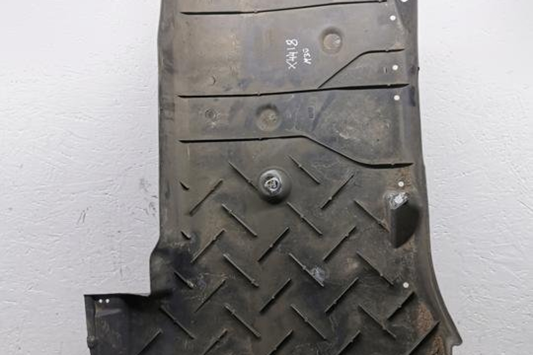 MERCEDES-BENZ C-Class W205/S205/C205 (2014-2023) Other Undercover Panel A2056900307 30046540