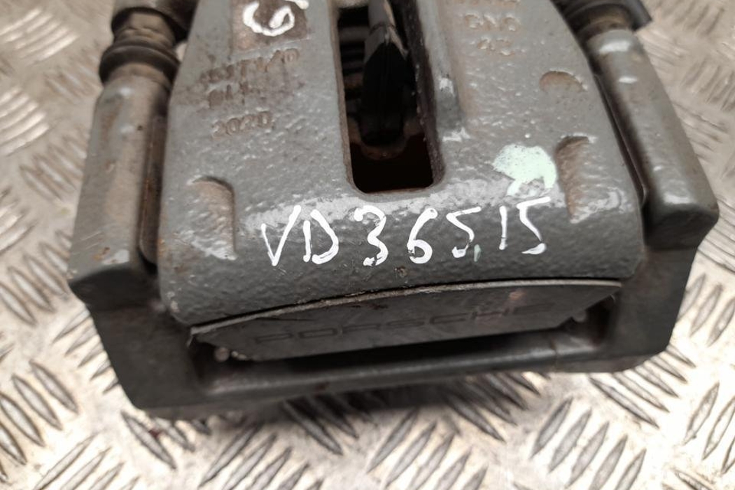 PORSCHE Macan 1 generation (2013-2023) Aizmugurējais kreisais bremžu suports 95B615405M 30765102