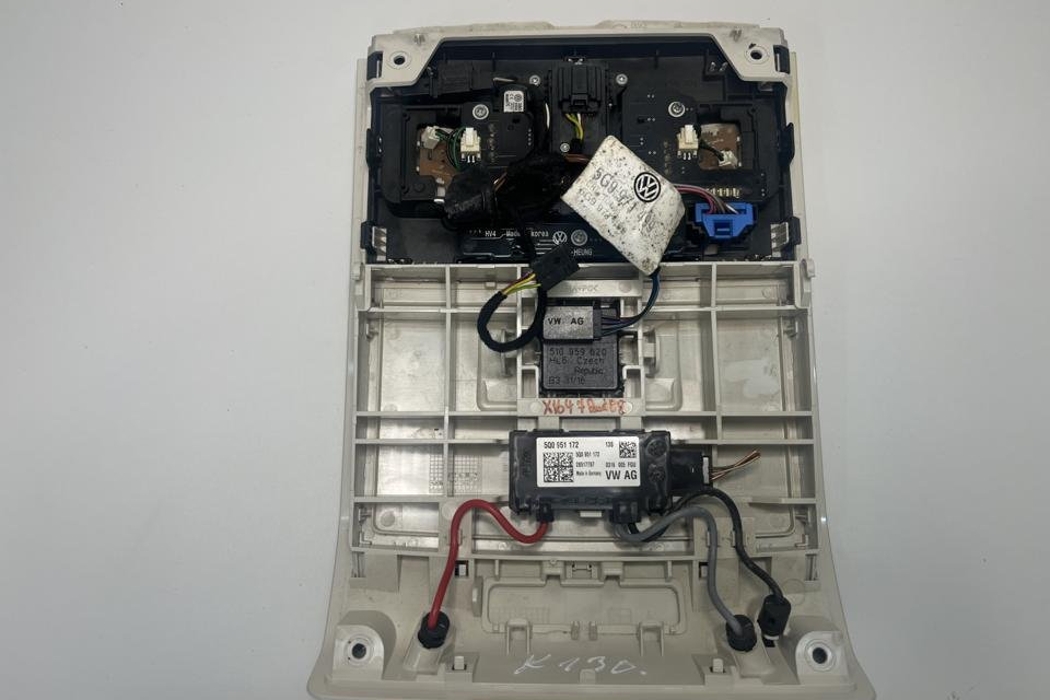 VOLKSWAGEN Passat B8 (2014-2023) Salona apgaismojums 5G0867489B,5G9971499,5Q0951172 31691341