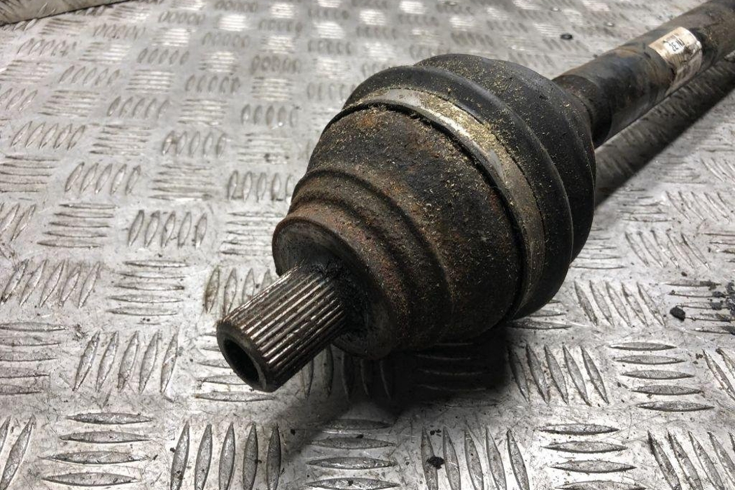 VOLKSWAGEN Touran 1 generation (2003-2015) Полуось передняя правая 1K0407272EN 30587282