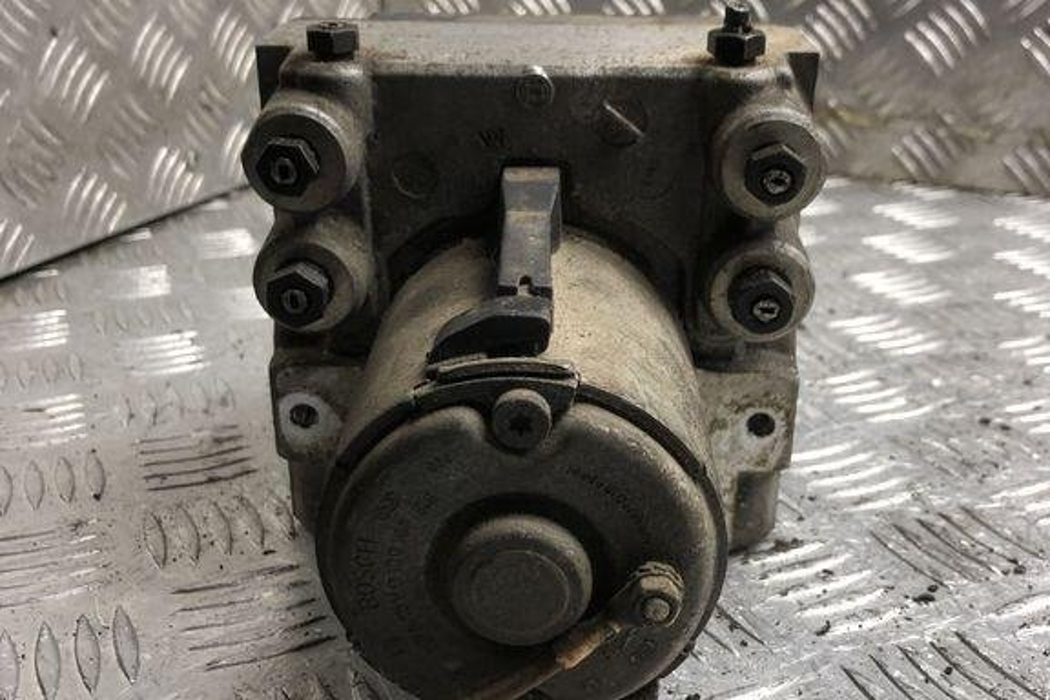AUDI A4 B7/8E (2004-2008) ABS pump 8D0614111 30590260