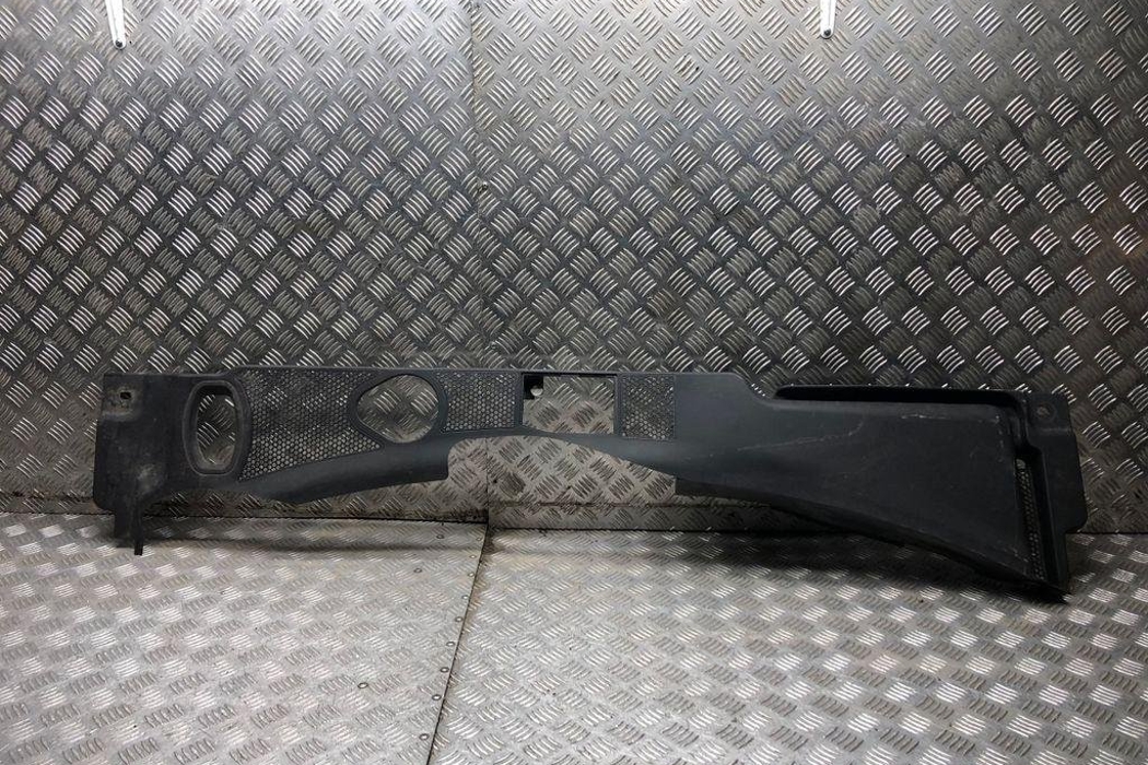 AUDI A4 B7/8E (2004-2008) Front  Wiper Cowl Trim 8K1819447 30594913