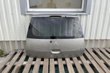 MITSUBISHI Colt 6 generation (2002-2013) Крышка багажника 30585301