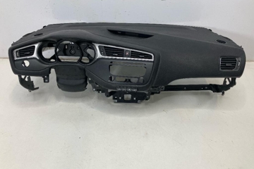KIA Cee'd 3 generation (2018-2020) Передняя панель салона 84710A2000WK 29084922
