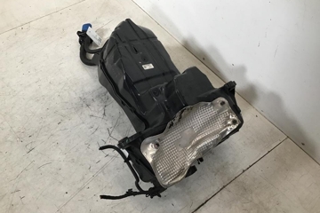 AUDI Q7 4M (2015-2024) AdBlue tank 4M0131878CF 32217729