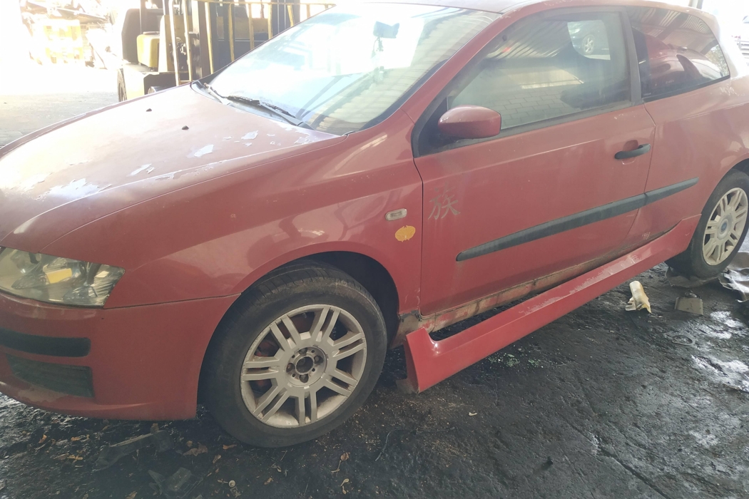 FIAT Stilo 1 generation (2001-2010) Замок запалювання 61001500 19142220