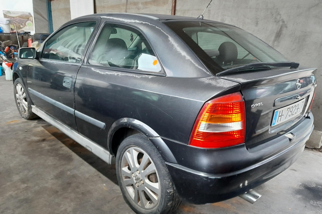 OPEL Astra H (2004-2014) Вентилятор диффузора 90572751 24143524