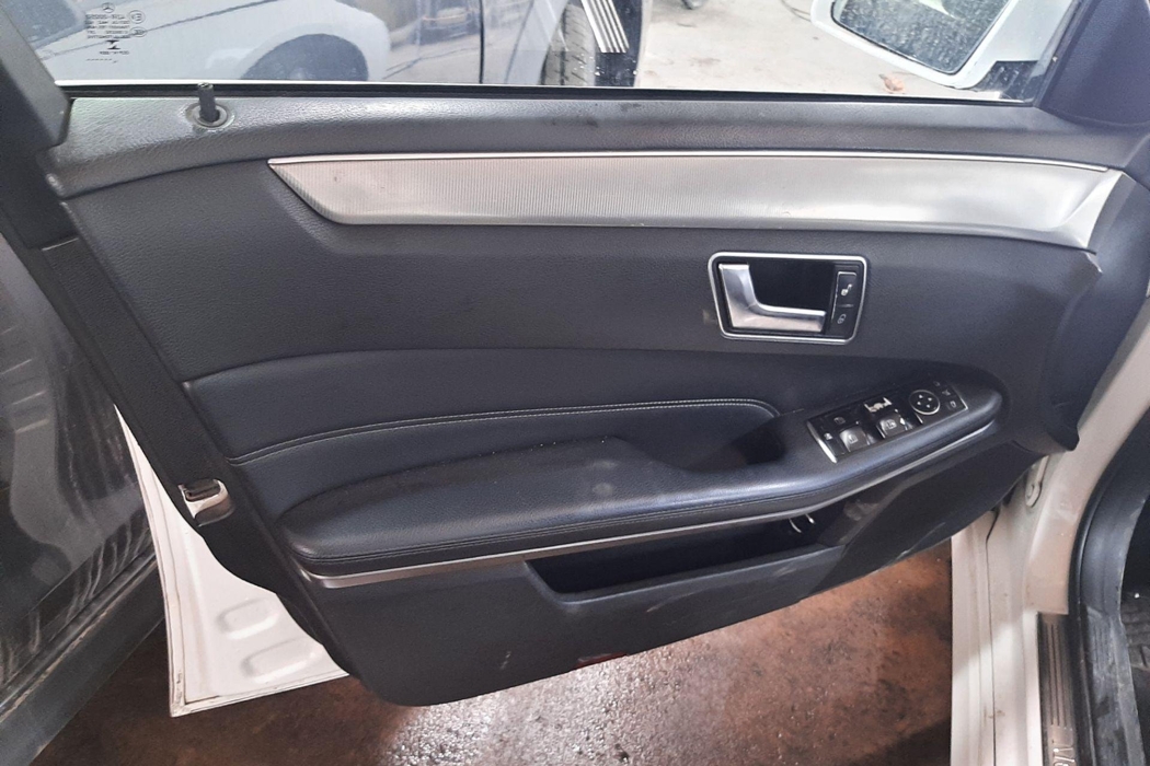 MERCEDES-BENZ E-Class W212/S212/C207/A207 (2009-2016) Замок лівої передньої двері A0997200135 29837352