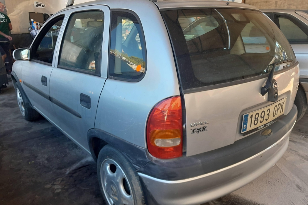 OPEL Corsa B (1993-2000) Генератор 90534472 29900689