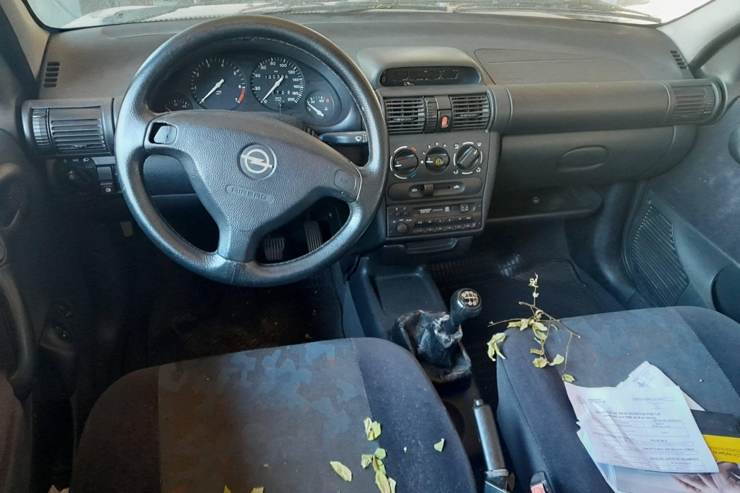 OPEL Corsa B (1993-2000) Генератор 90534472 29900689