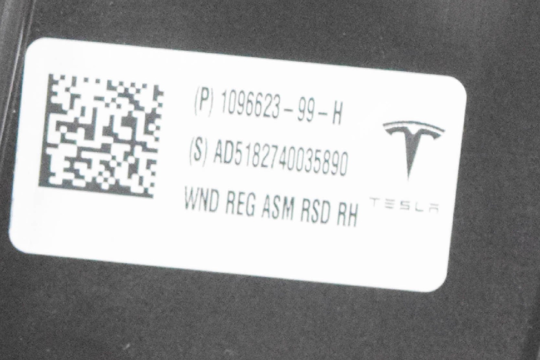TESLA Model 3 1 generation (2017-2024) Стеклоподъемник задней правой двери 1096623-99-H 11252240
