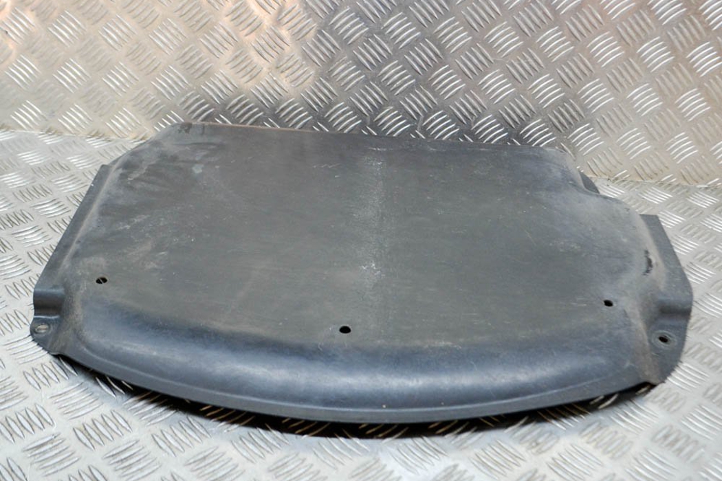 MERCEDES-BENZ C-Class W205/S205/C205 (2014-2023) Rear Middle Bottom Protection A2056933200 13595691
