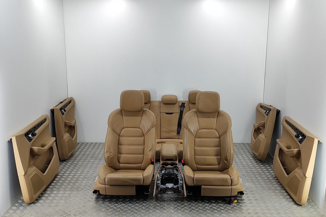 PORSCHE Macan 1 generation (2013-2023) Interior Seats W/ Door Cards Kit 95B863241,95B863531,95B.863.241,95B.863.531,95B867212A,95B.867.212.A,95B867211A,95B.867.211.A,95B867011A,95B.867.011.A,95B867012A,95B.867.012.A,95B885259A,95B.885.259.A,95B885259,95B.885.259,7PP959760F,7PP.959.760.F 26593791