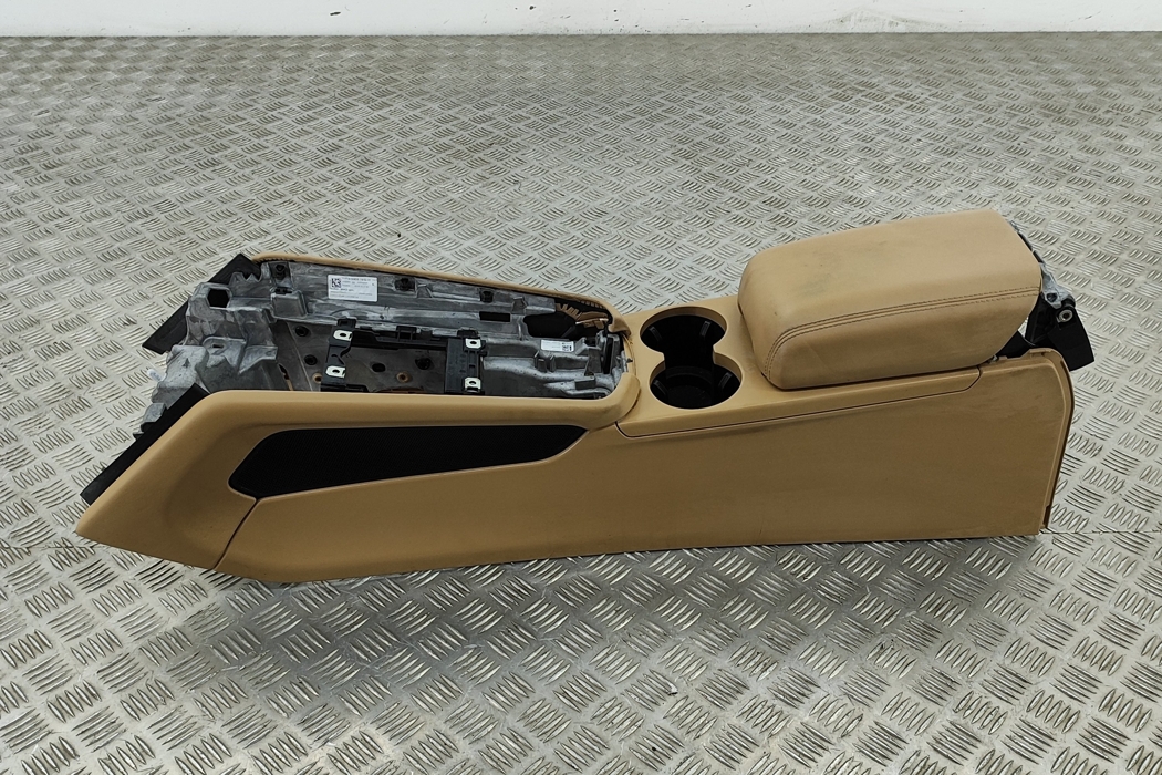 PORSCHE Macan 1 generation (2013-2023) Interior Seats W/ Door Cards Kit 95B863241,95B863531,95B.863.241,95B.863.531,95B867212A,95B.867.212.A,95B867211A,95B.867.211.A,95B867011A,95B.867.011.A,95B867012A,95B.867.012.A,95B885259A,95B.885.259.A,95B885259,95B.885.259,7PP959760F,7PP.959.760.F 26593791