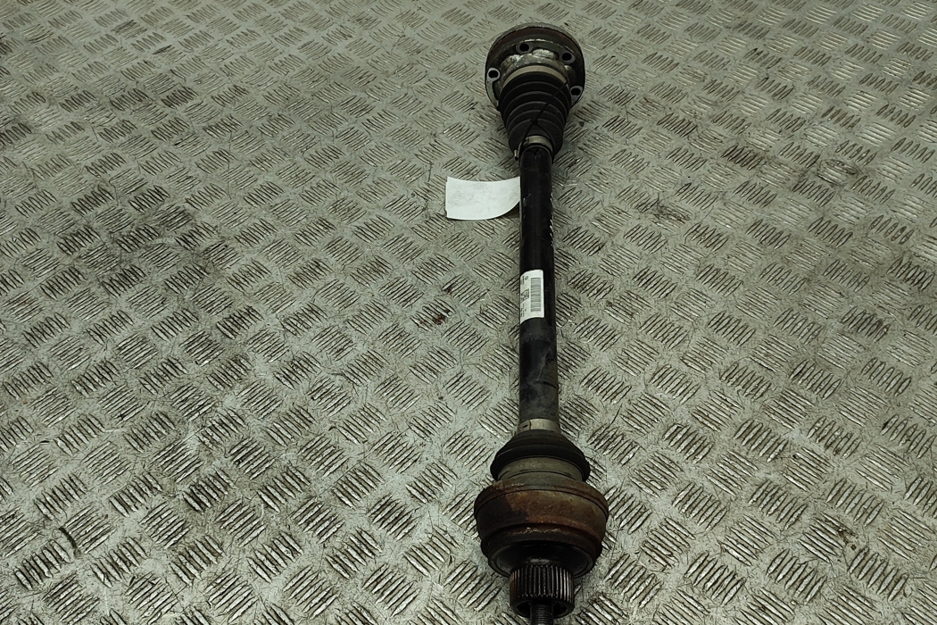 AUDI A6 C7/4G (2010-2020) Полуось задняя левая 8R0501203D 27308722