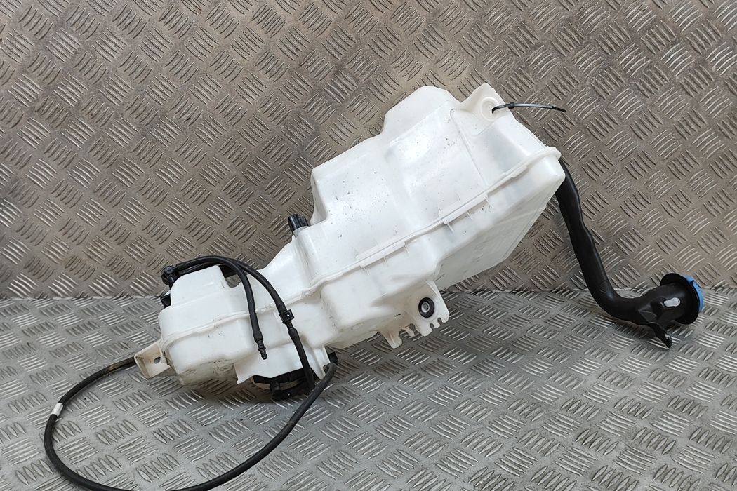 VOLVO XC60 2 generation (2017-2024) Window Washer Tank 31699968,31699969,31416815 27840389