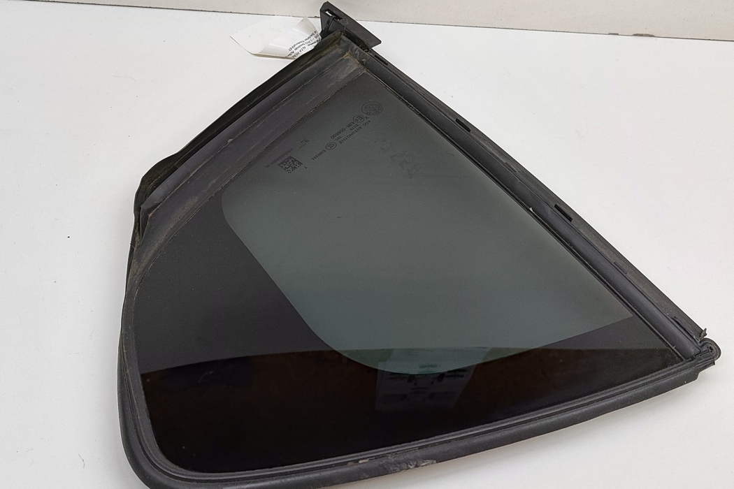 ALFA ROMEO Giulia 2 generation (2015-2024) Rear door left-hand window 50545332 28337992