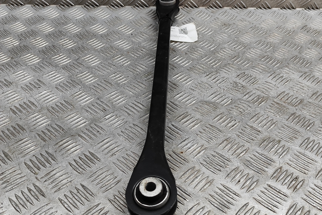 BMW 2 Series F44 (2019-2023) Aizmugurējā labā svira/ričags 6851569 29064746