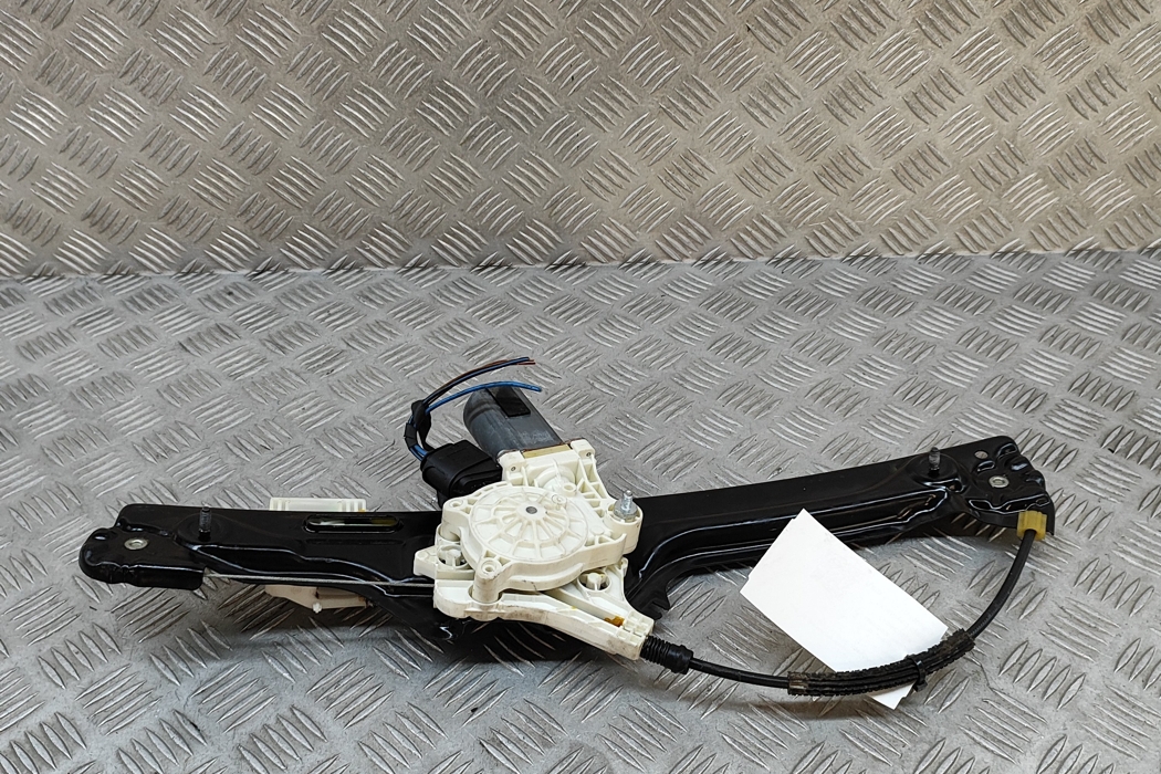BMW X6 E71/E72 (2008-2012) Aizmugurējo labo durvju logu pacēlājs 7267692,7197304 30029012