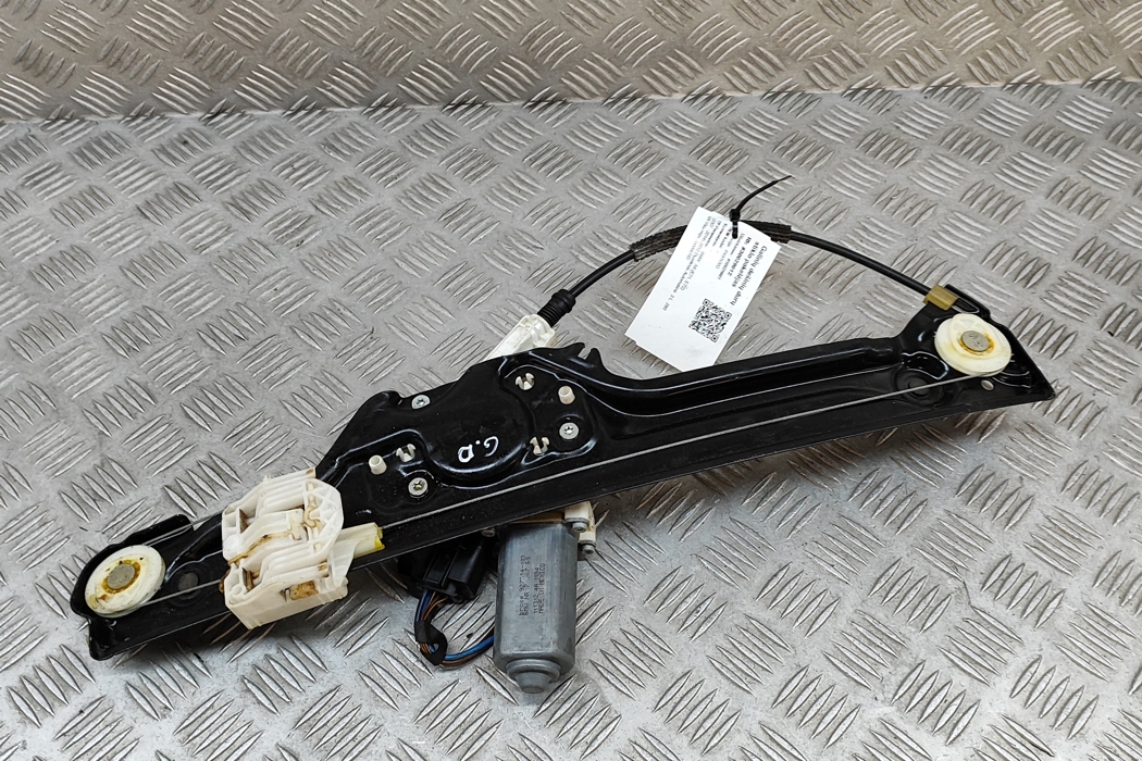 BMW X6 E71/E72 (2008-2012) Aizmugurējo labo durvju logu pacēlājs 7267692,7197304 30029012