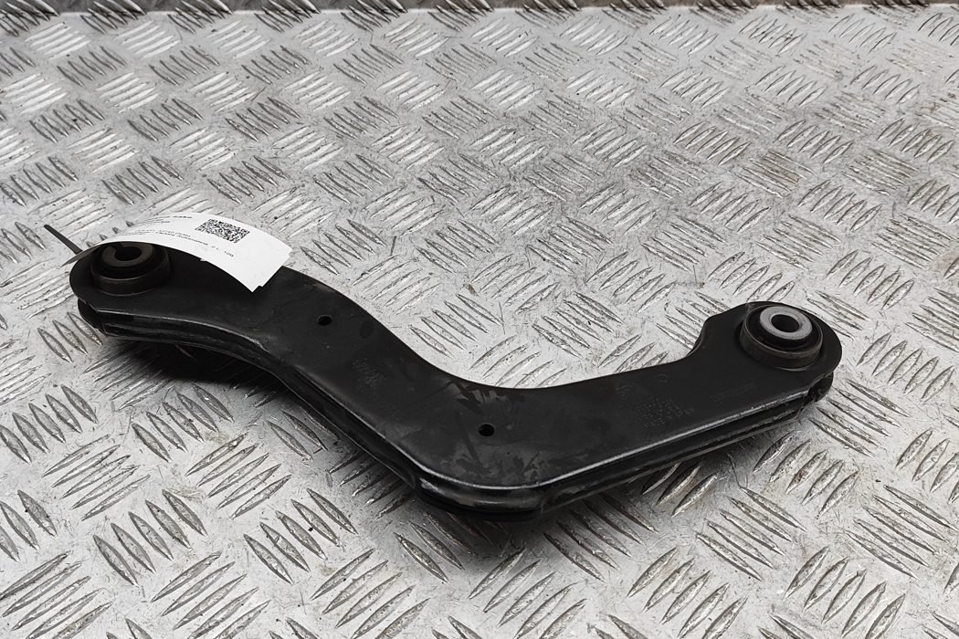 VOLVO XC40 1 generation (2017-2024) Rear Right Arm 32221134 30054930