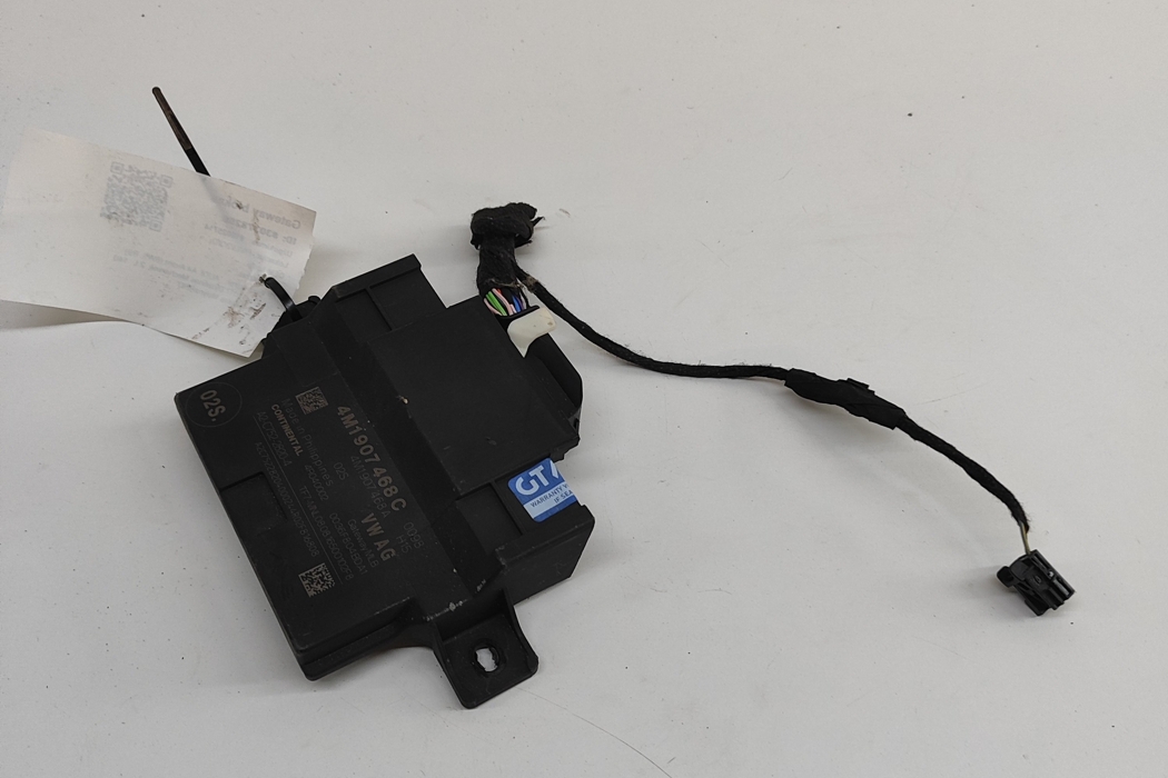 AUDI A4 B9/8W (2015-2024) Gateway блок 4M1907468C,4M1907468A 30378256