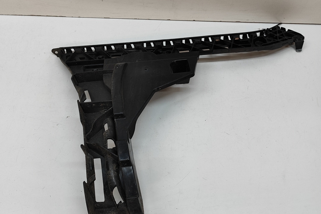 MERCEDES-BENZ E-Class W213/S213/C238/A238 (2016-2024) Rear Left Bumper Bracket A2138850163 30483524