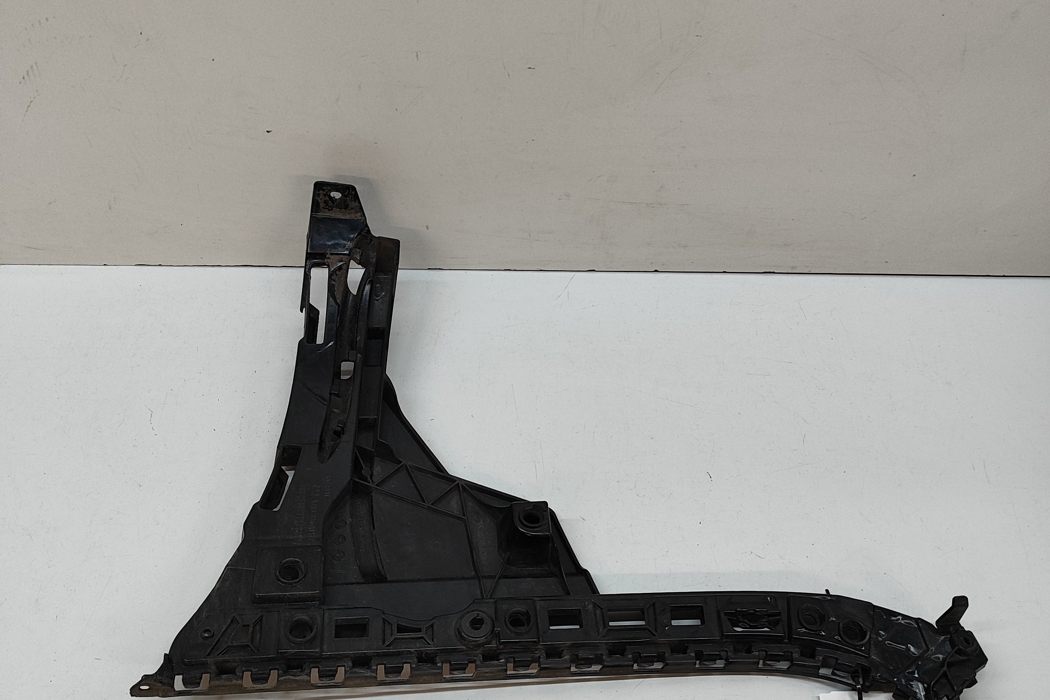 MERCEDES-BENZ E-Class W213/S213/C238/A238 (2016-2024) Rear Left Bumper Bracket A2138850163 30483524