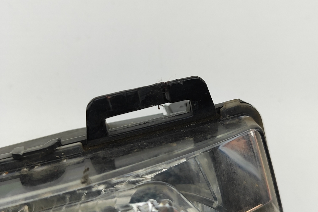 FORD S-Max 1 generation (2006-2015) Priekšējais kreisais papildu pagrieziena rādītājs AM21-13B218 30772058